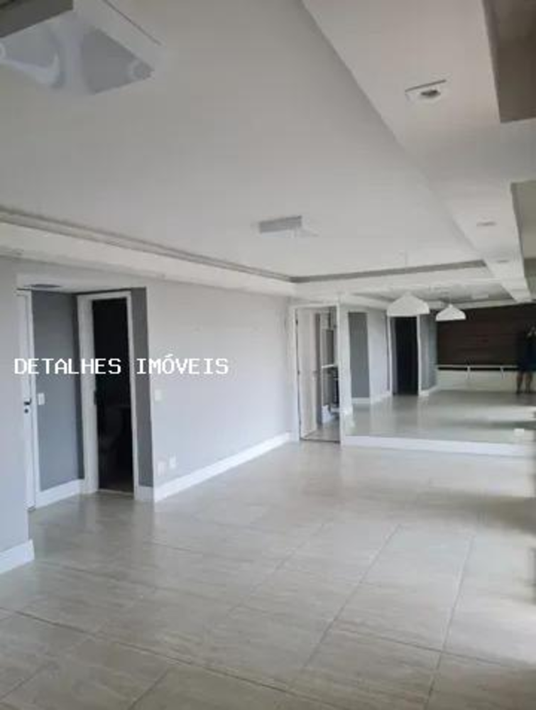 Apartamento à venda com 3 quartos, 133m² - Foto 4
