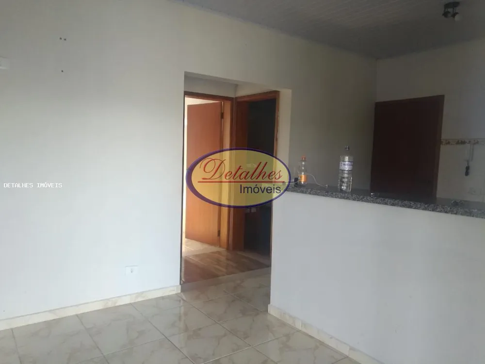 Chácara, 4 quartos, 1529 m² - Foto 1