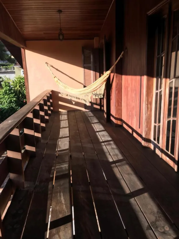 Casa, 7 quartos, 450 m² - Foto 1