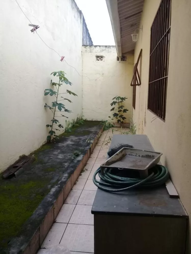 Casa, 2 quartos, 250 m² - Foto 20