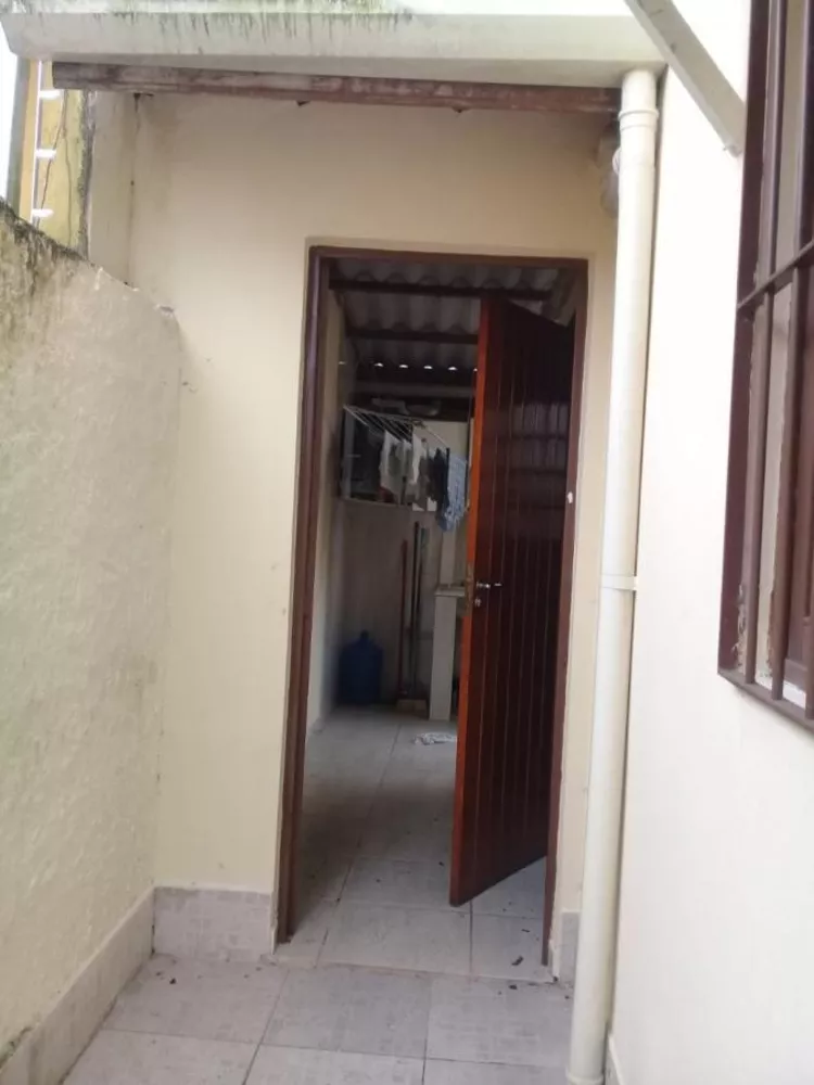 Casa, 2 quartos, 250 m² - Foto 1