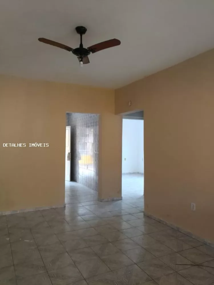 Casa, 2 quartos, 250 m² - Foto 1