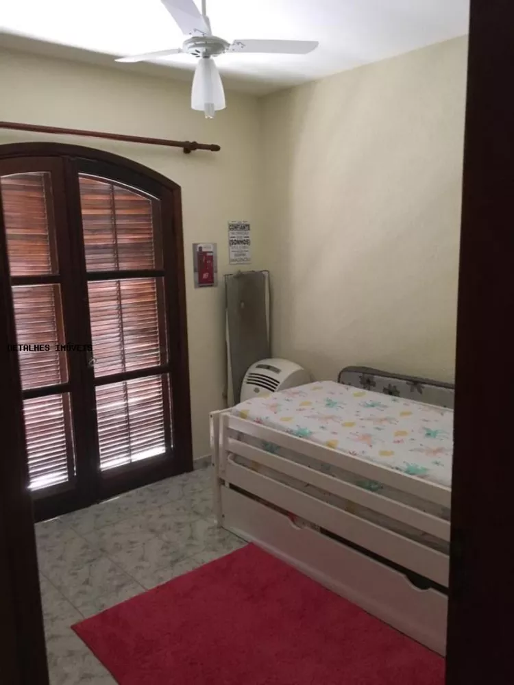 Casa, 3 quartos, 261 m² - Foto 12