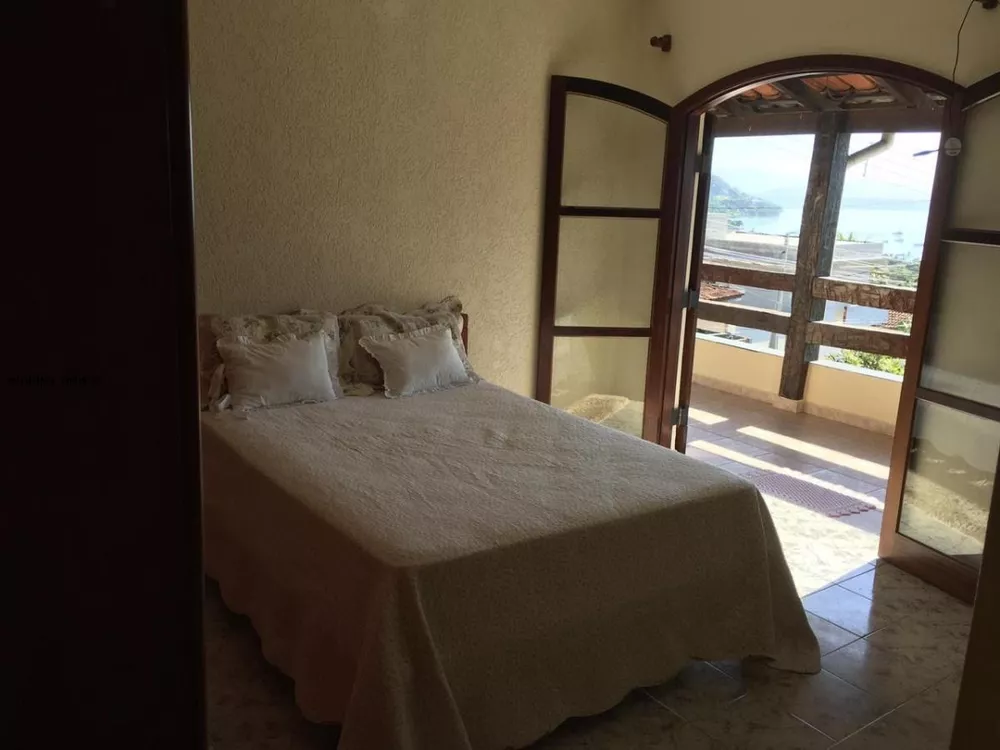 Casa, 3 quartos, 261 m² - Foto 3