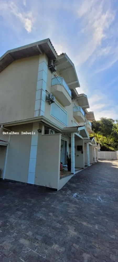 Casa, 2 quartos, 139 m² - Foto 1