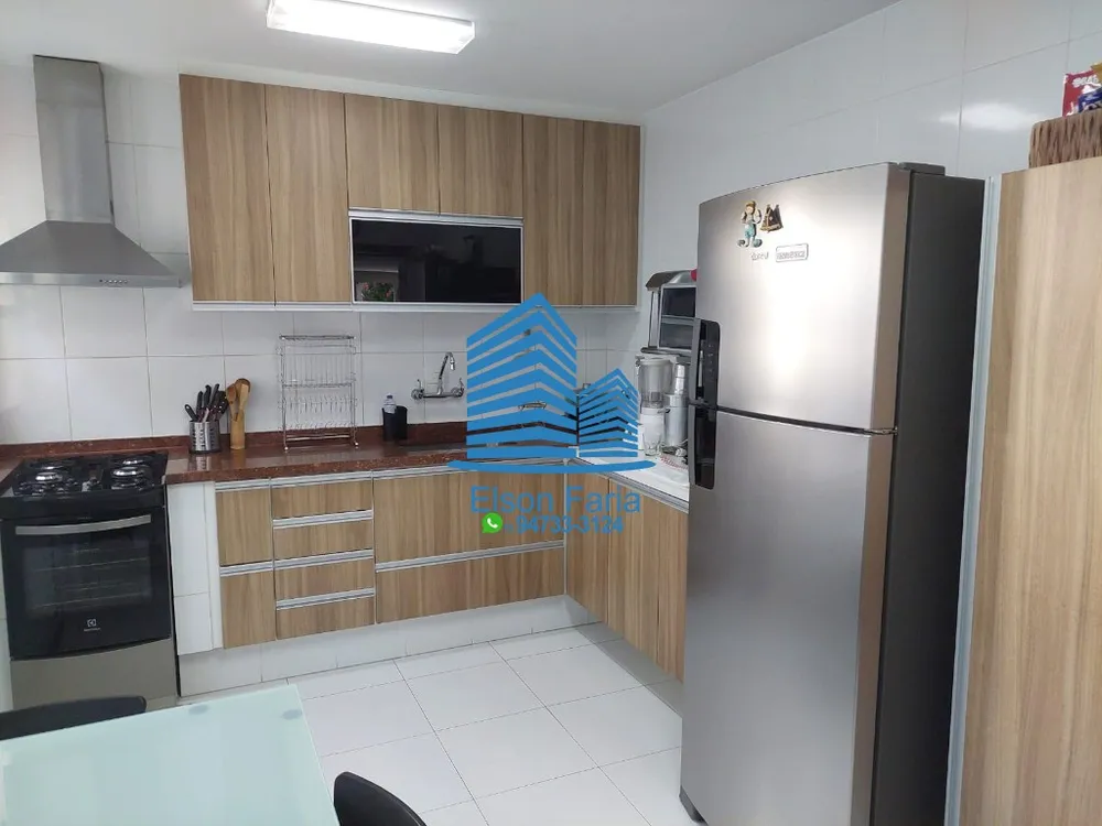 Casa, 4 quartos, 273 m² - Foto 1