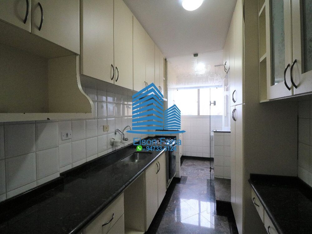 Apartamento à venda com 3 quartos, 82m² - Foto 2