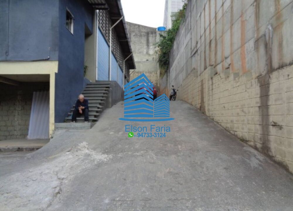 Depósito-Galpão, 1012 m² - Foto 1