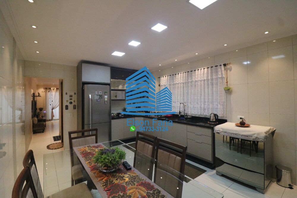 Casa, 3 quartos, 178 m² - Foto 2