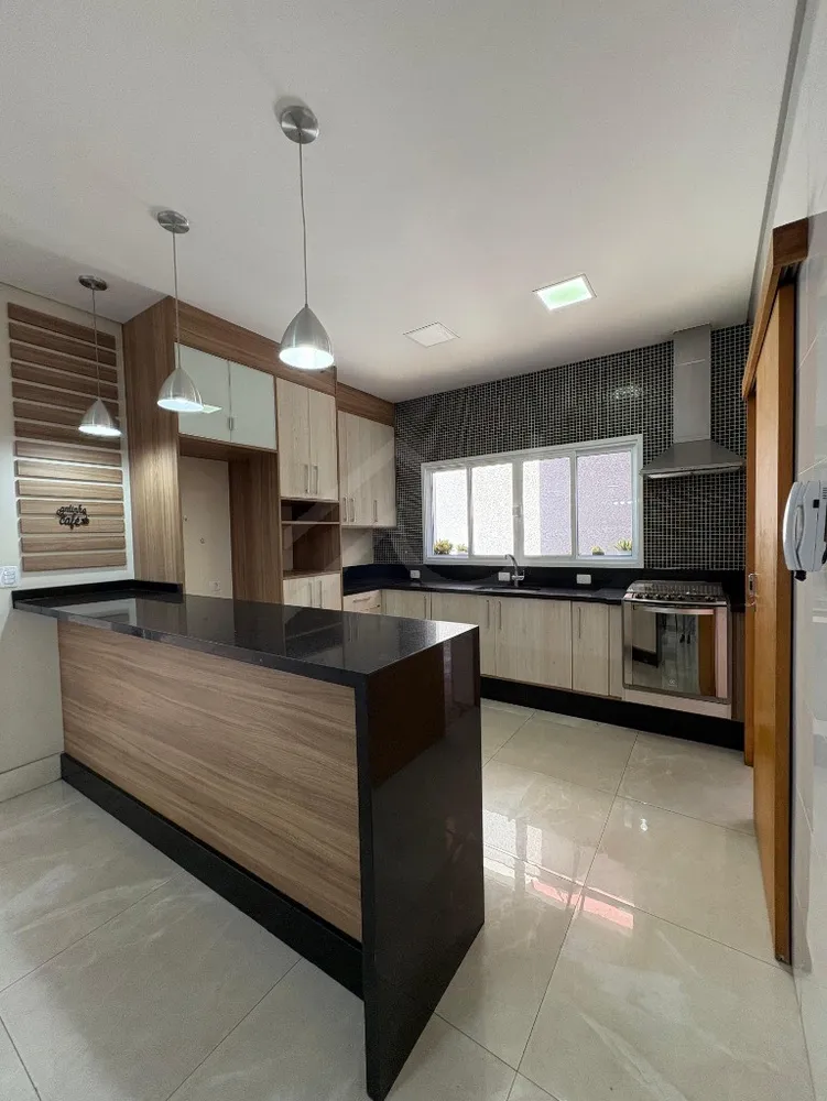 Casa, 3 quartos, 187 m² - Foto 6