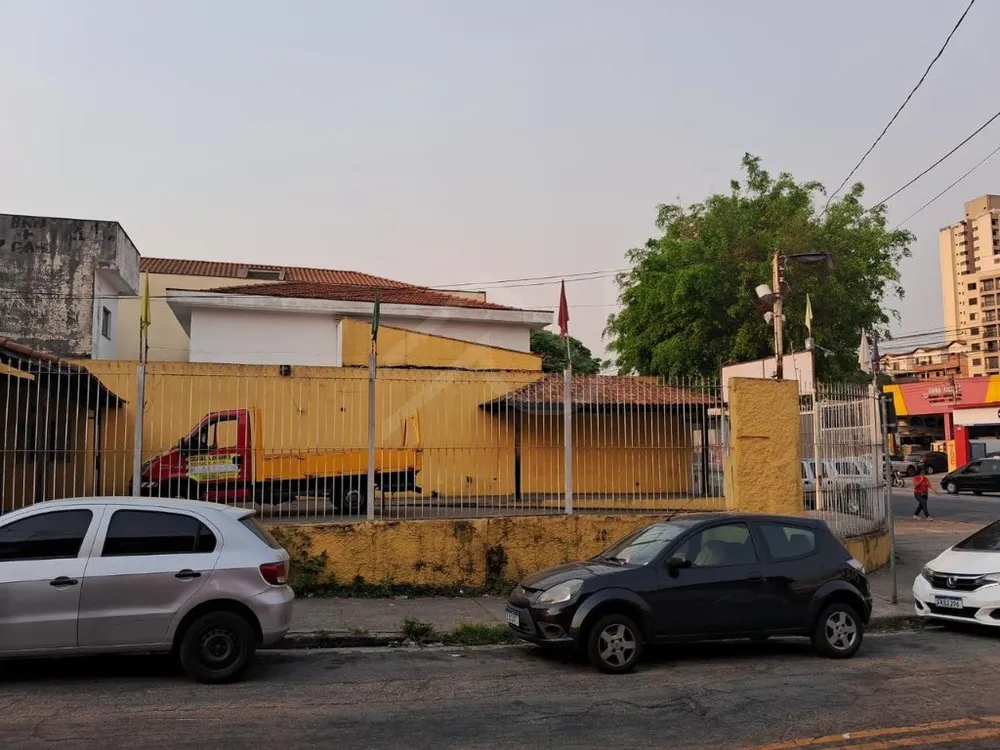 Loteamento e Condomínio, 370 m² - Foto 1