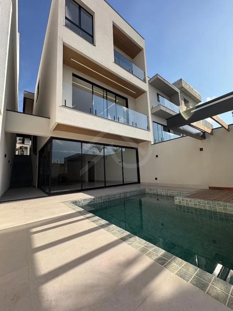 Casa, 4 quartos, 240 m² - Foto 15