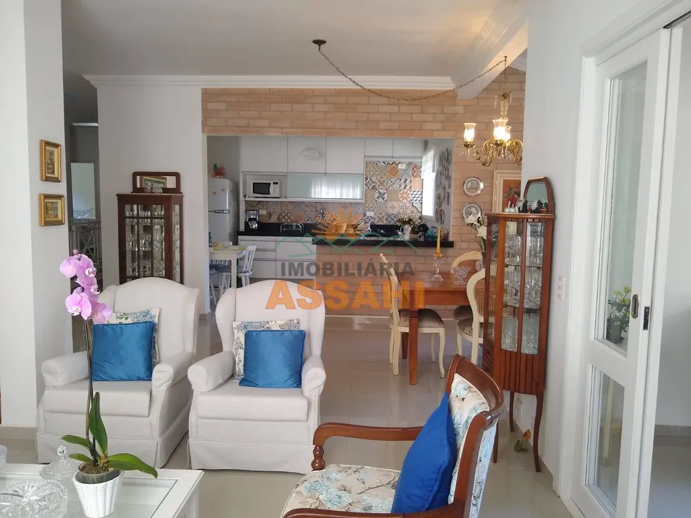 Casa, 4 quartos, 1000 m² - Foto 2