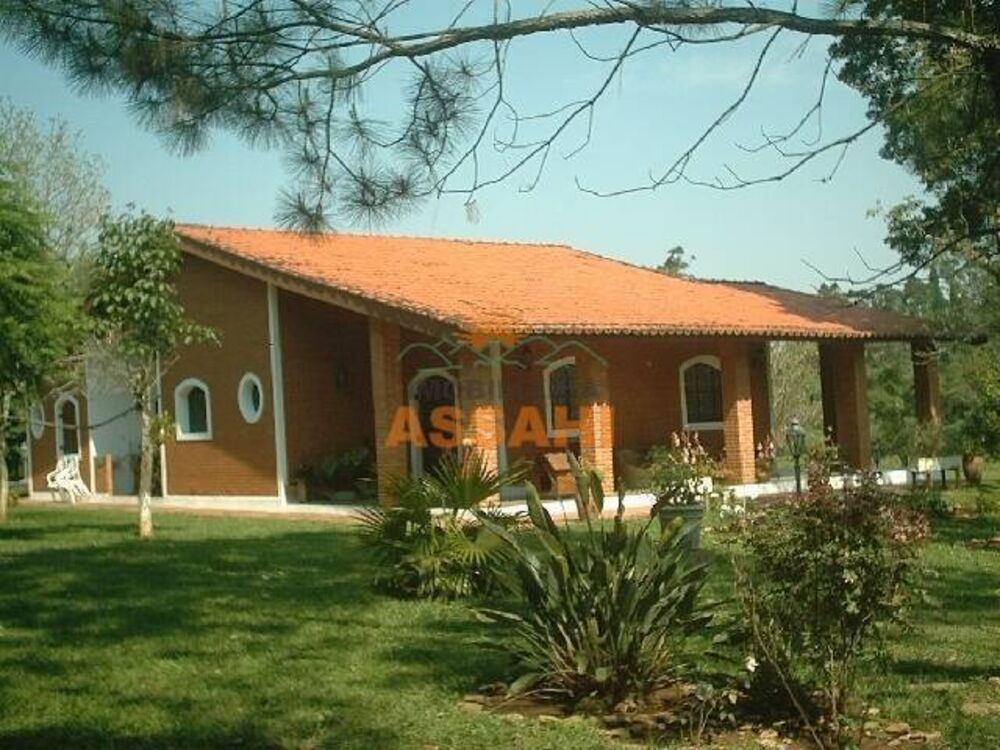 Sítio à venda com 3 quartos, 1m² - Foto 1