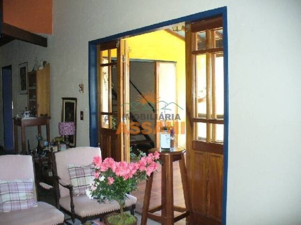 Chácara, 3 quartos, 1000 m² - Foto 1