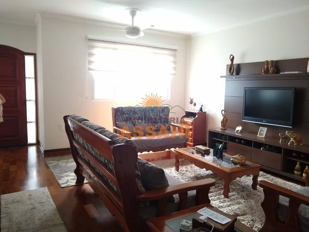 Casa, 3 quartos, 250 m² - Foto 8
