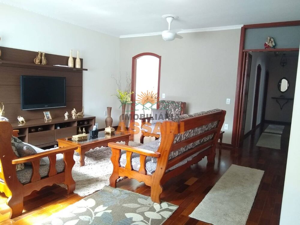 Casa, 3 quartos, 250 m² - Foto 4