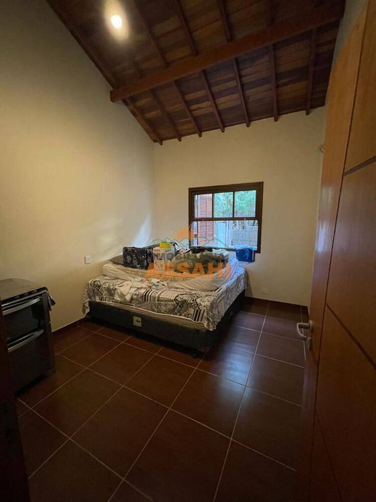 Casa, 4 quartos, 338 m² - Foto 5