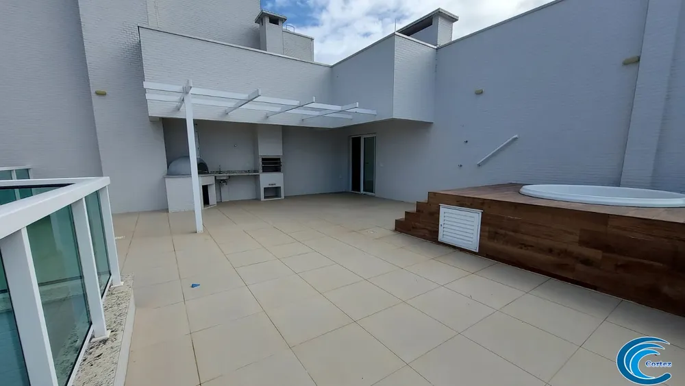 Cobertura, 3 quartos, 194 m² - Foto 2