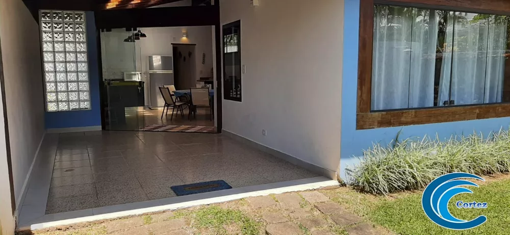 Casa de Condomínio à venda com 3 quartos, 285m² - Foto 2