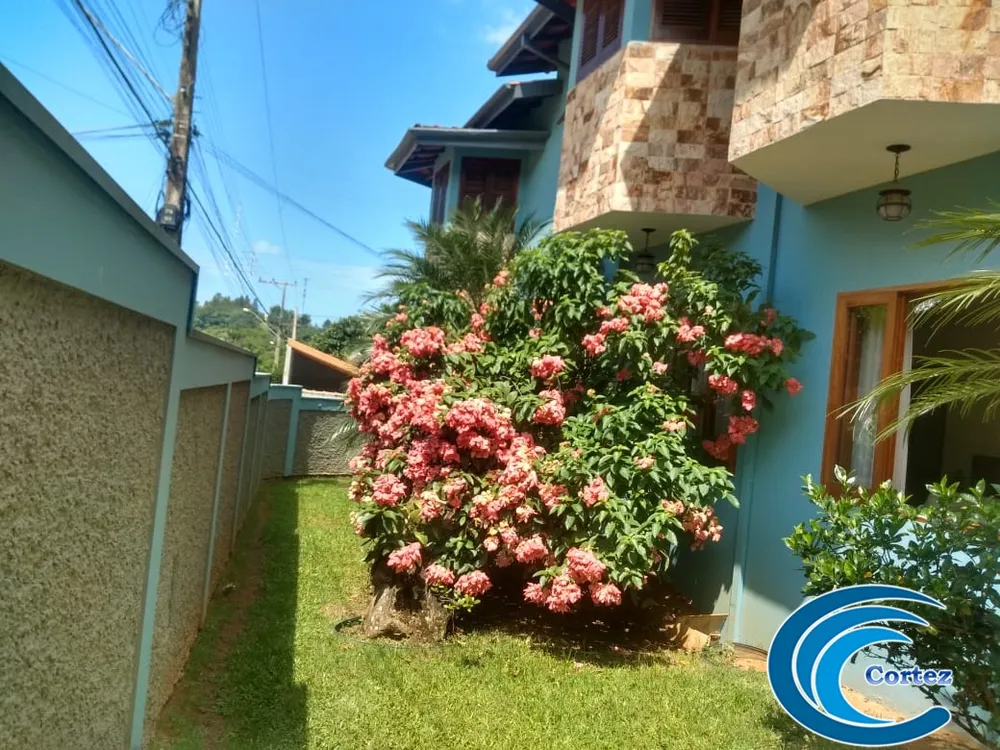 Sobrado, 6 quartos, 330 m² - Foto 1