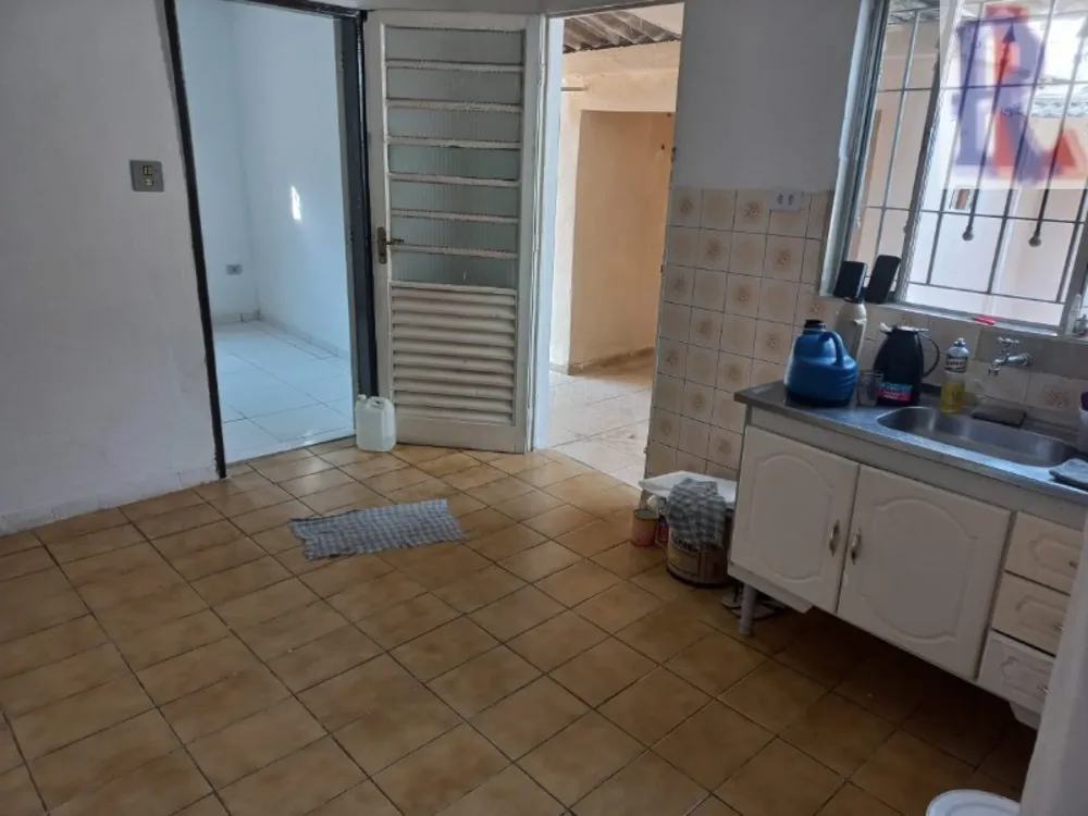 Casa, 6 quartos, 250 m² - Foto 2