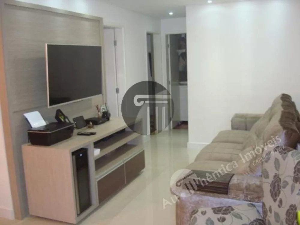 Apartamento à venda com 3 quartos, 78m² - Foto 1