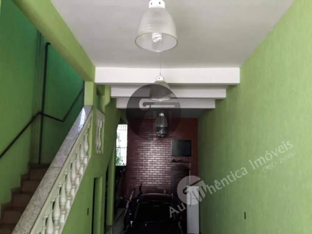 Sobrado, 3 quartos, 320 m² - Foto 1
