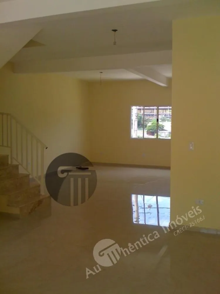 Sobrado, 3 quartos, 180 m² - Foto 2