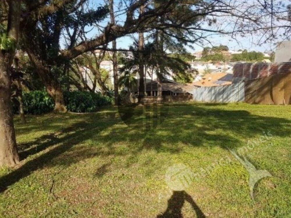 Loteamento e Condomínio, 630 m² - Foto 1