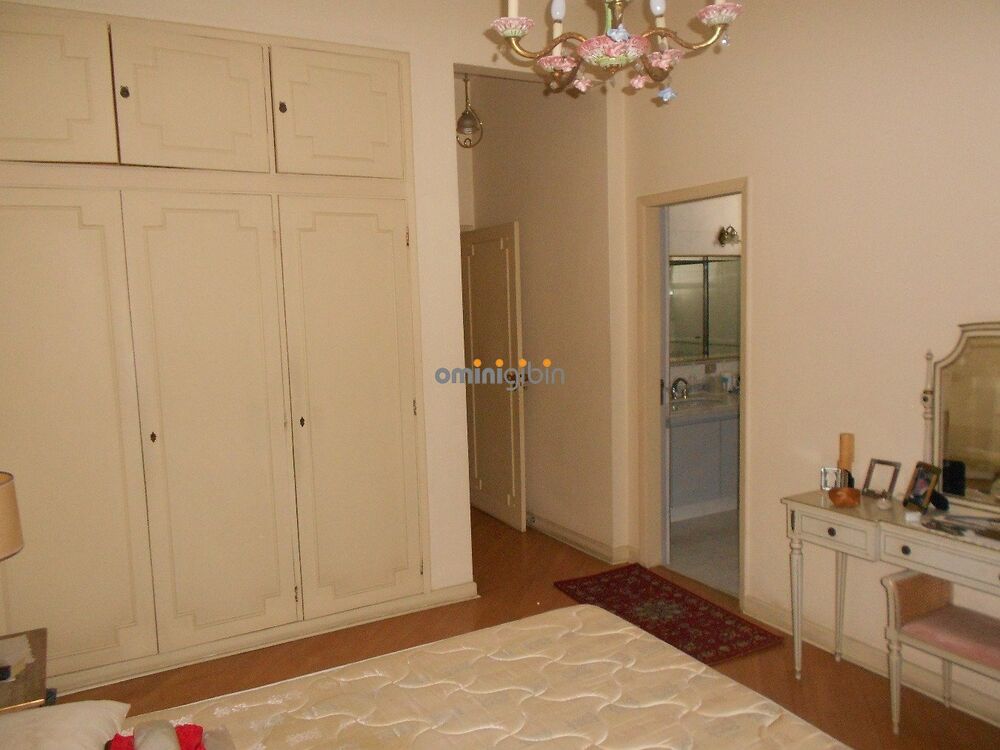 Apartamento, 3 quartos, 232 m² - Foto 1