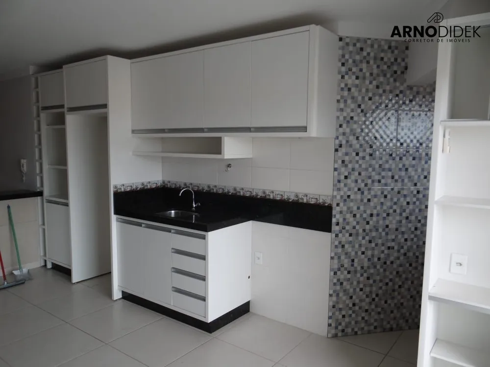Apartamento, 3 quartos, 96 m² - Foto 2