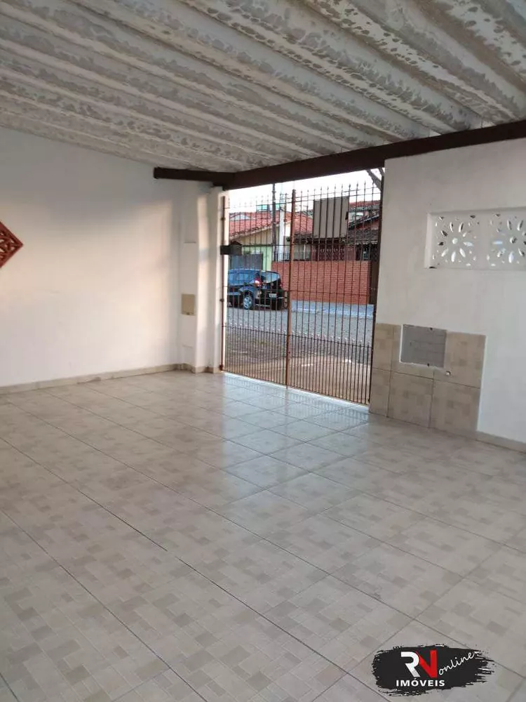 Casa à venda com 2 quartos, 90m² - Foto 3