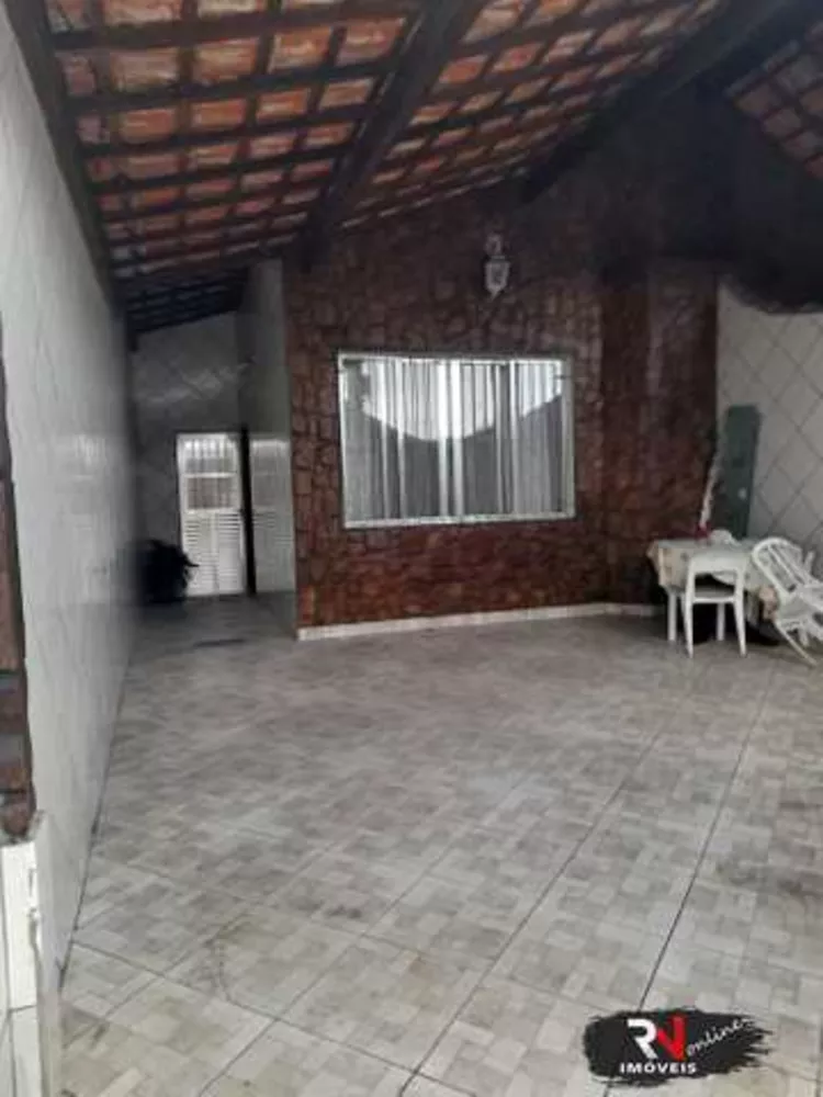 Casa à venda com 3 quartos, 120m² - Foto 2