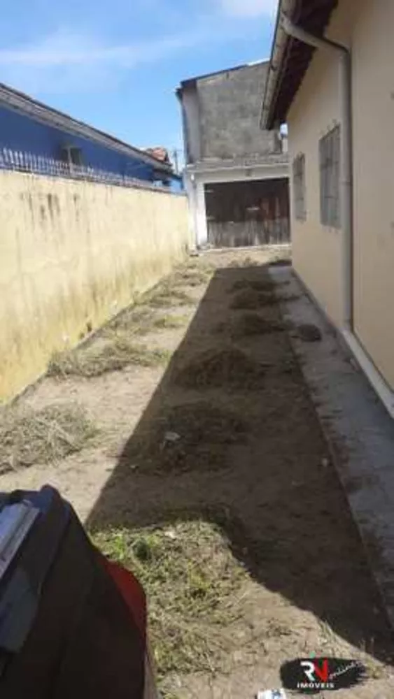 Casa à venda com 4 quartos, 150m² - Foto 2