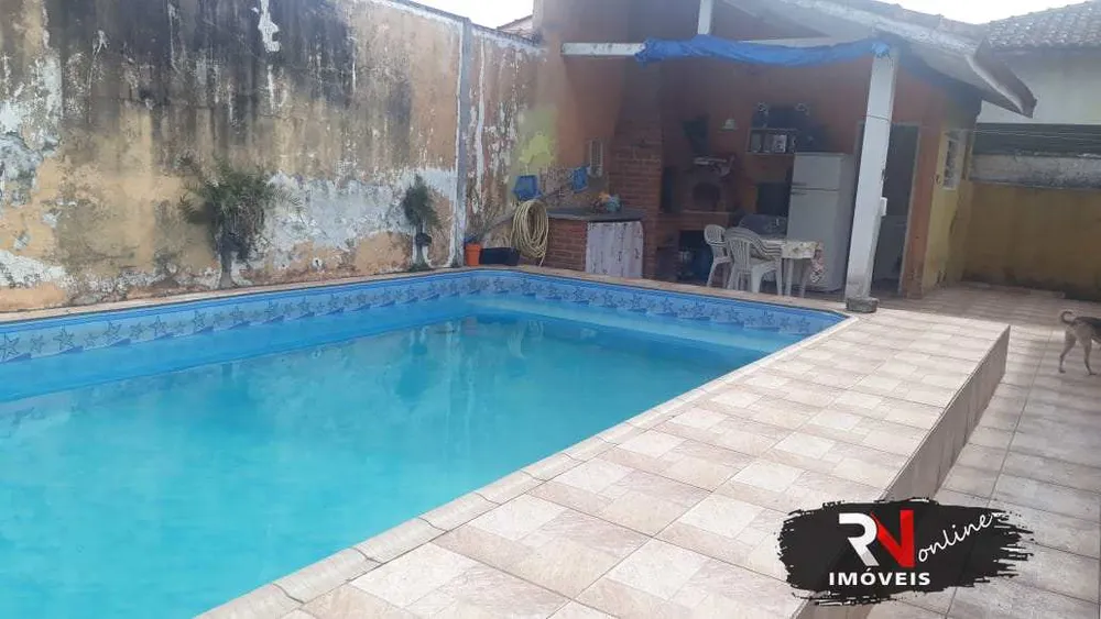 Casa, 3 quartos, 212 m² - Foto 1