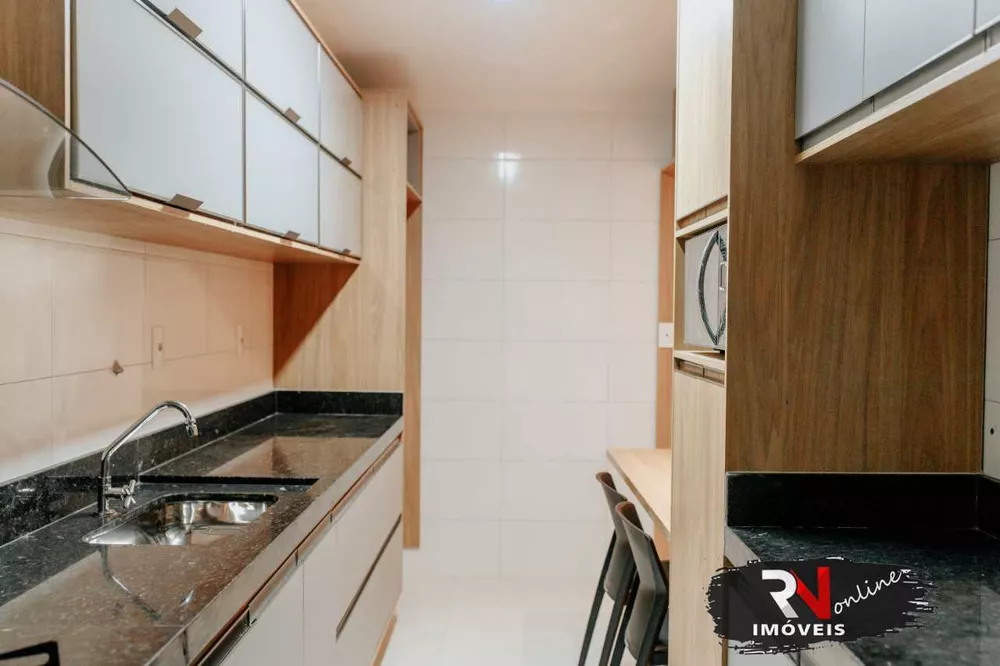 Apartamento à venda com 3 quartos, 107m² - Foto 1