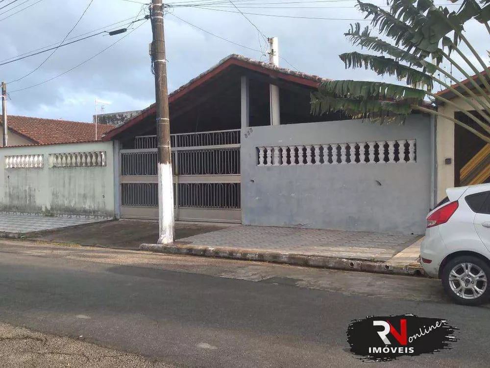 Casa à venda com 4 quartos, 130m² - Foto 1