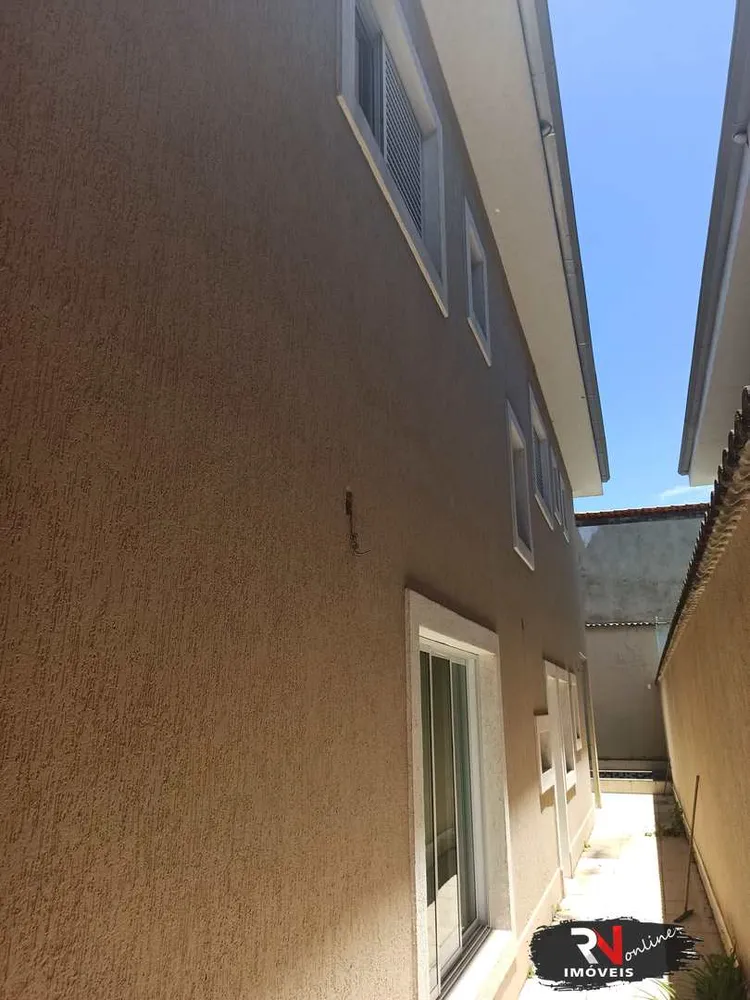 Casa, 4 quartos, 215 m² - Foto 2