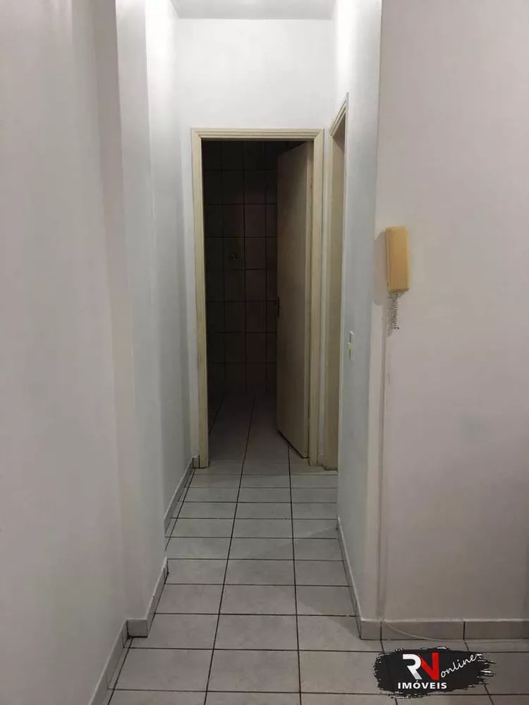 Apartamento à venda com 1 quarto, 60m² - Foto 4