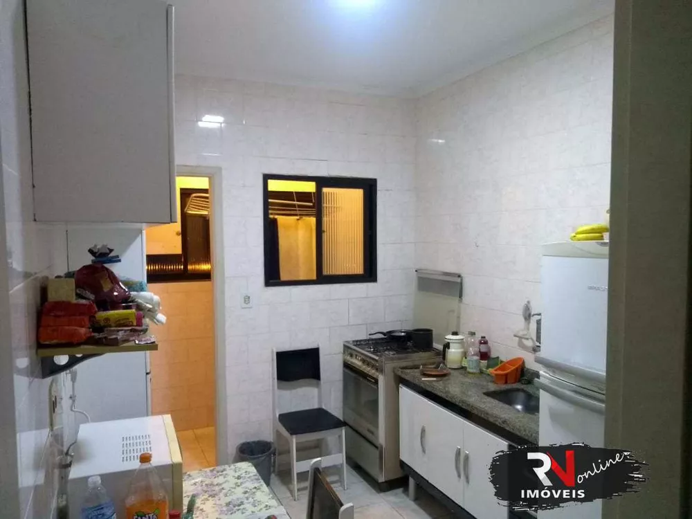 Apartamento à venda com 2 quartos, 70m² - Foto 3