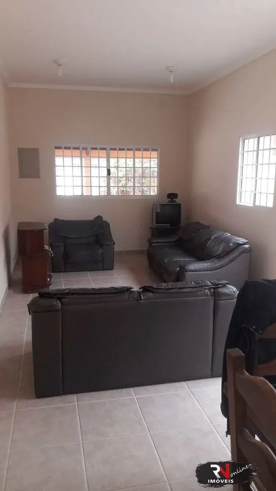 Casa, 3 quartos, 200 m² - Foto 1