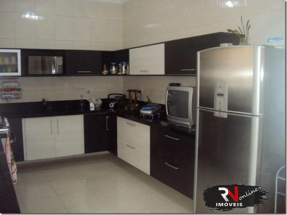 Casa, 4 quartos, 200 m² - Foto 3