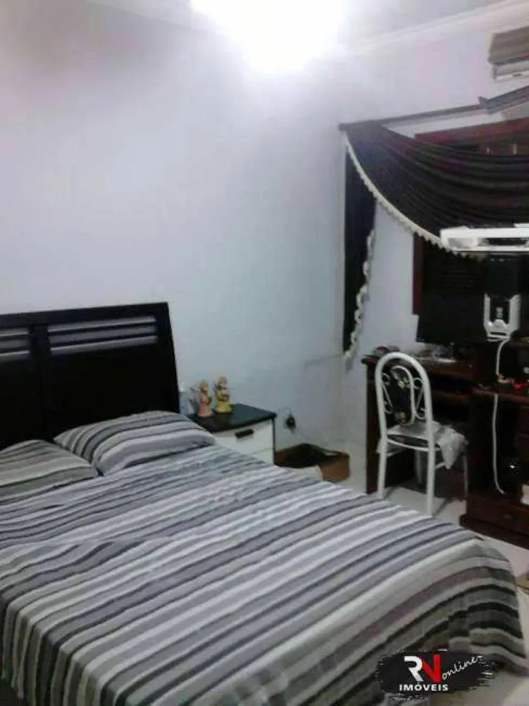 Casa, 3 quartos, 200 m² - Foto 13