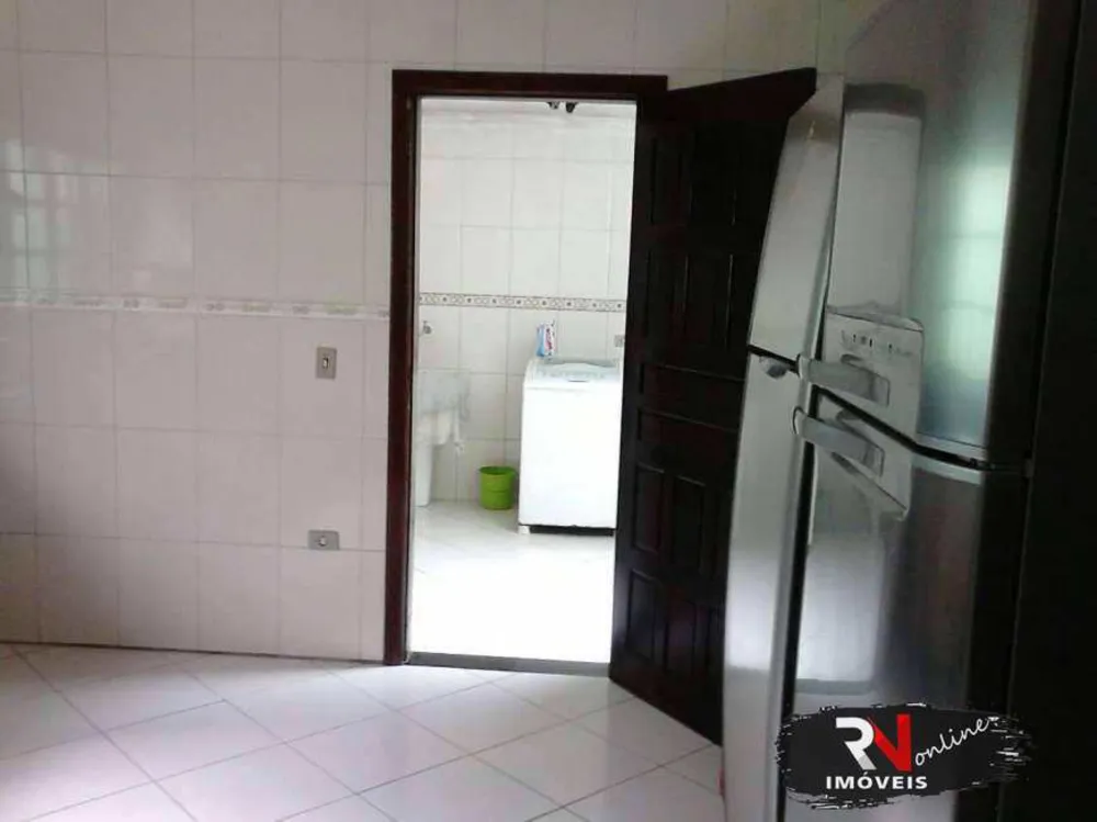 Casa, 3 quartos, 200 m² - Foto 3