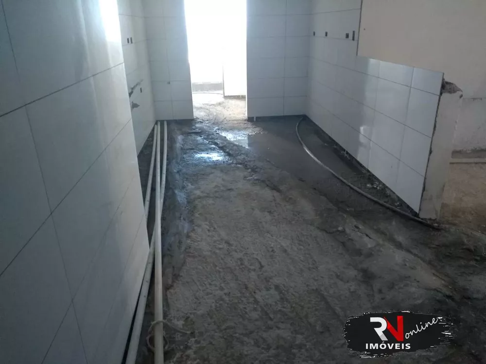 Apartamento à venda com 3 quartos, 140m² - Foto 3