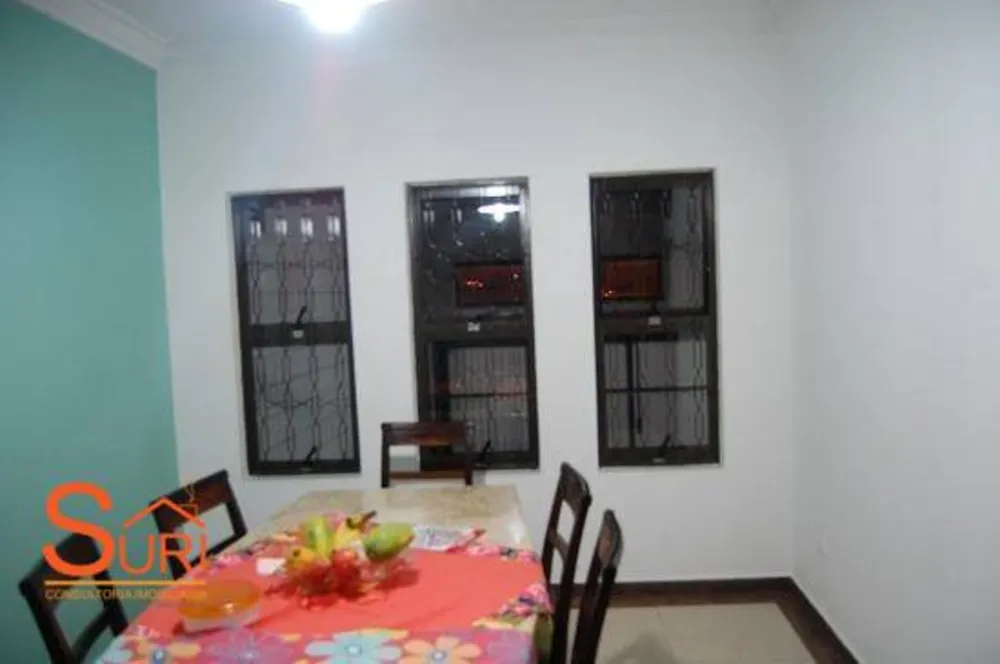 Casa, 3 quartos, 250 m² - Foto 2