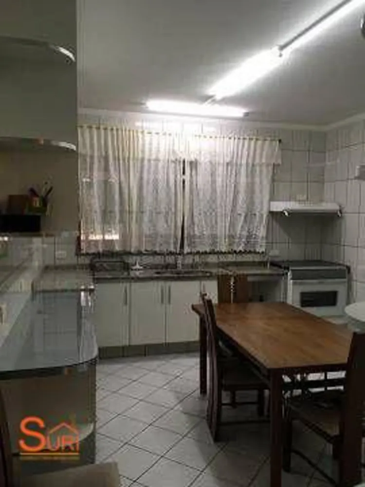 Casa, 3 quartos, 263 m² - Foto 2
