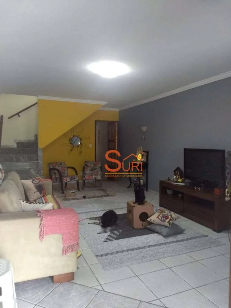Sobrado, 3 quartos, 141 m² - Foto 2