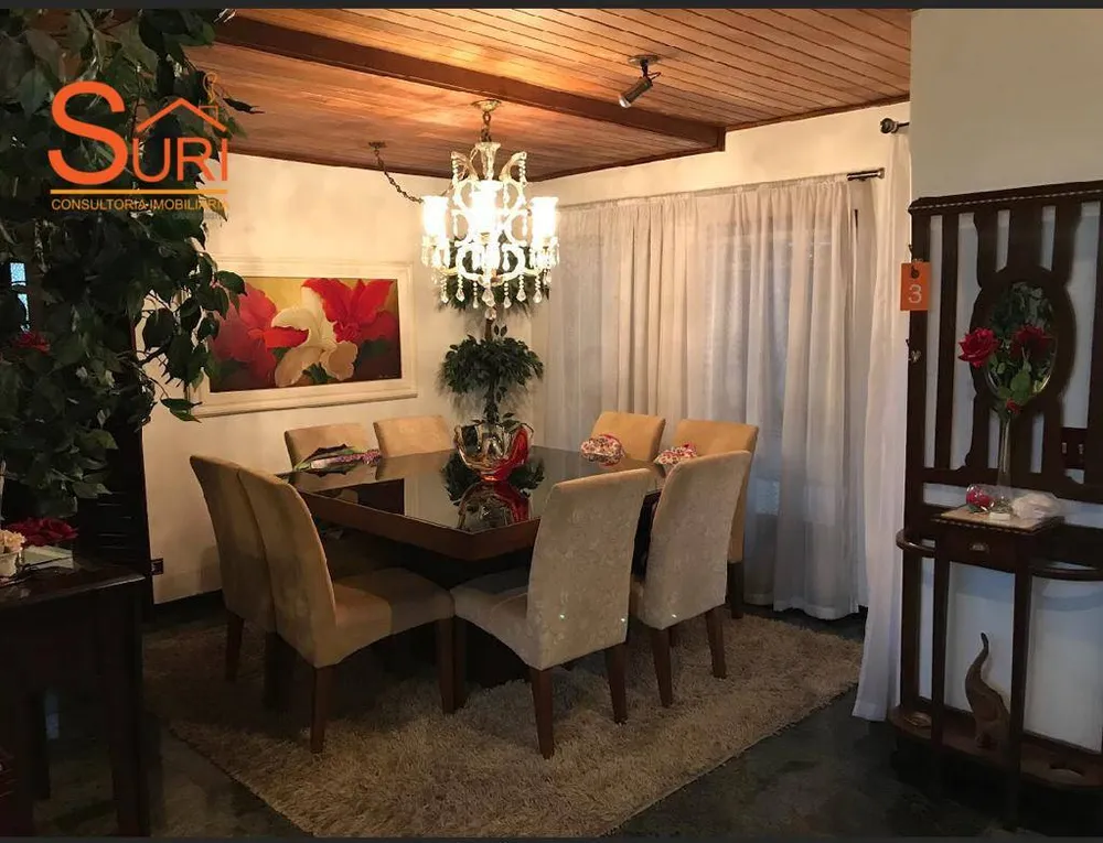 Sobrado, 2 quartos, 302 m² - Foto 1